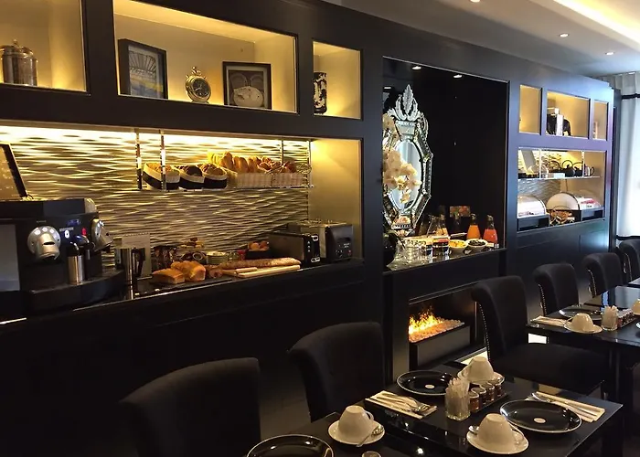 Petit Madeleine Hotel